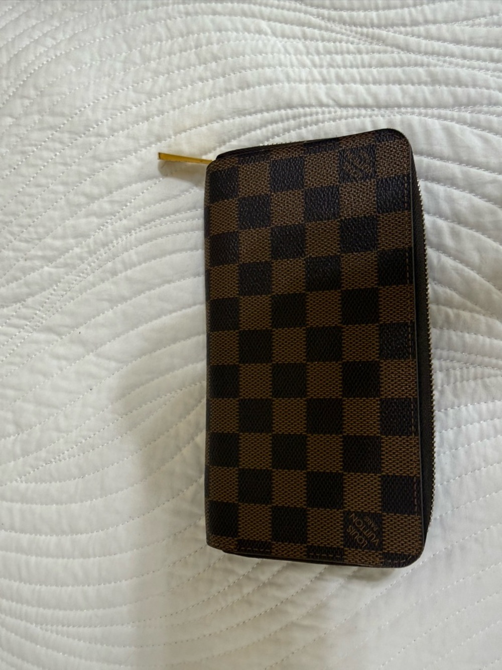 Louis Vuitton Zippy Wallet Damier Ebene